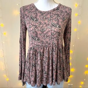 American Eagle Flowy Top!